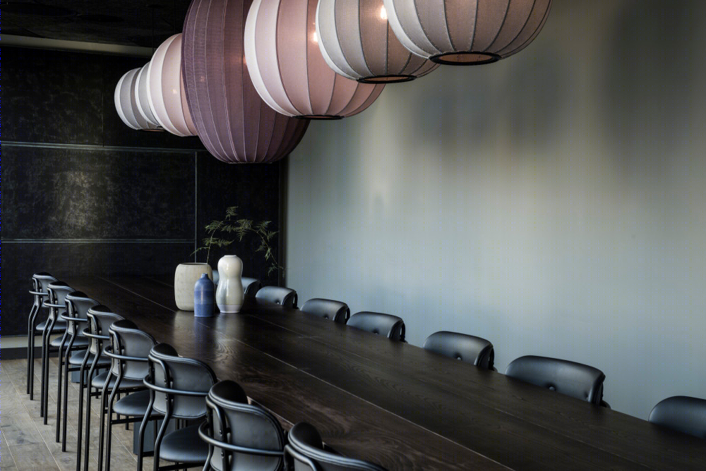 哥本哈根 Sticks’n’Sushi 日式餐厅设计,融合东西方元素-13