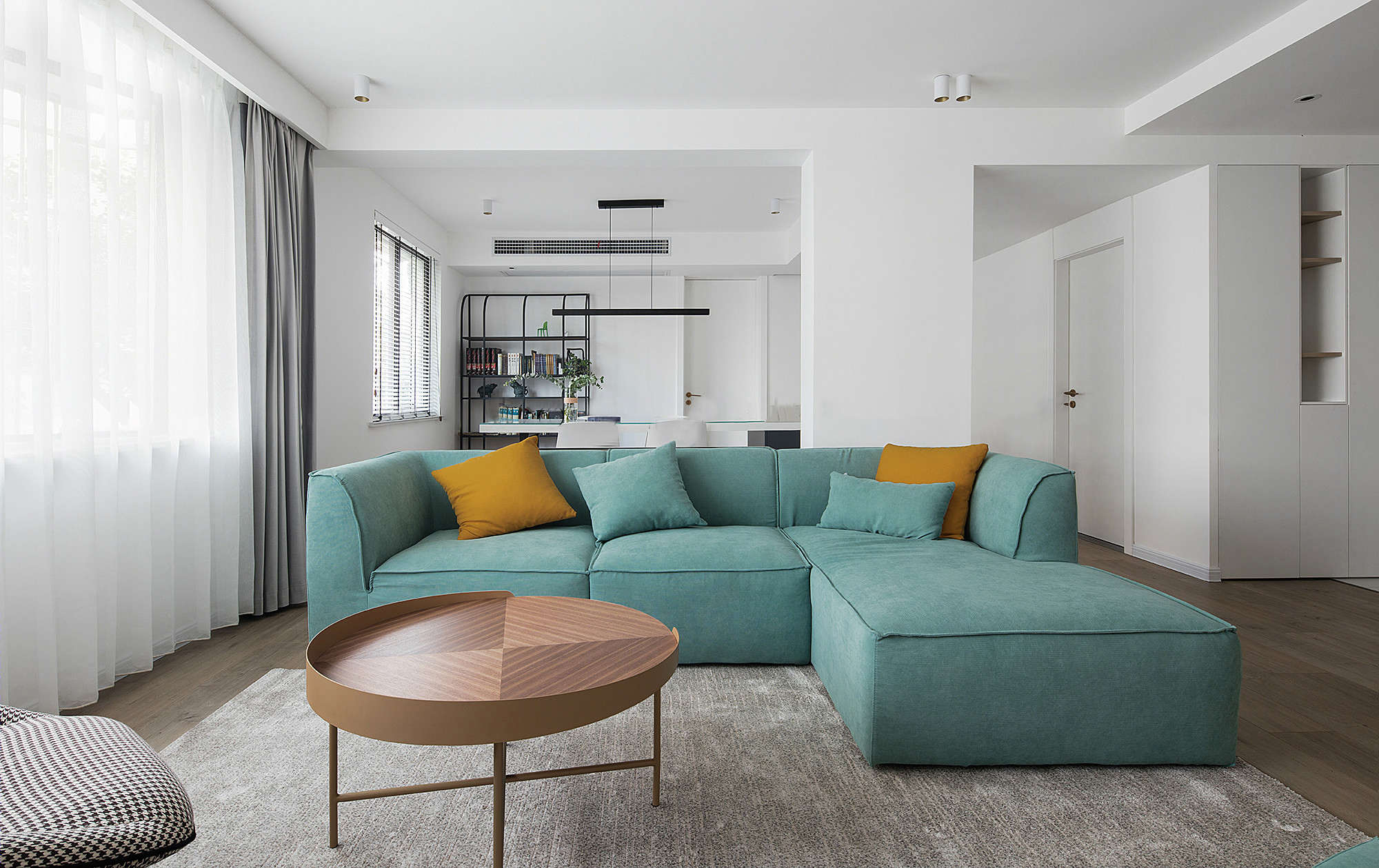 婚房翻新，2000 年建筑变身清新宜居空间-19