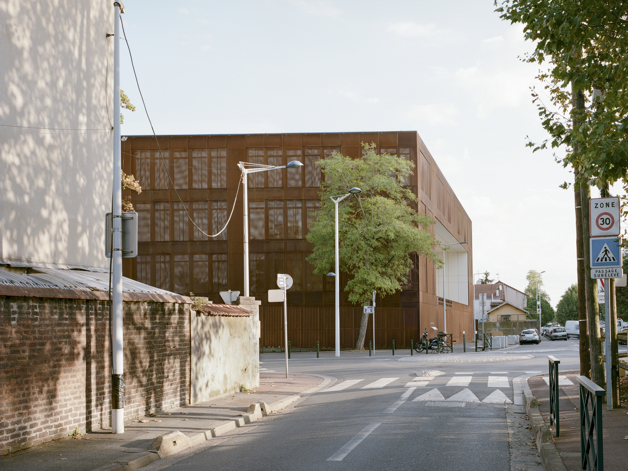 Nanterre 最小安全监狱 | 开放与安全的过渡区域-10