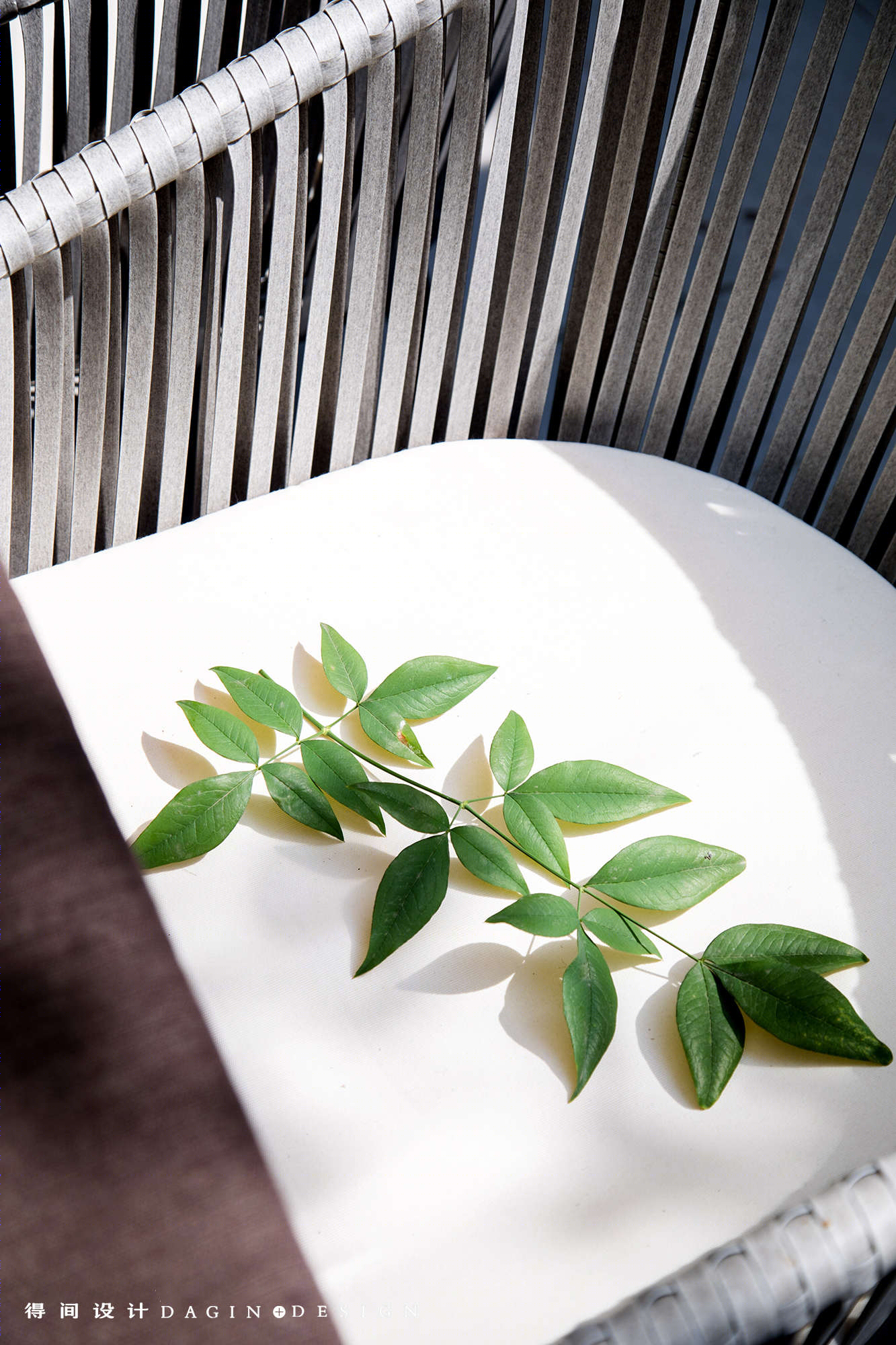 破旧二手房爆改四房：明亮大客厅2个儿童房-13