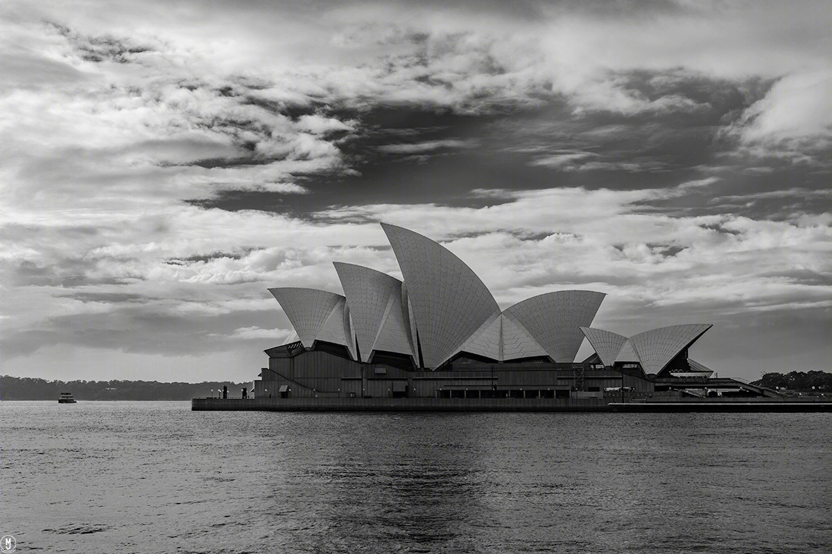 伦敦塔桥下的现代简约公寓-1