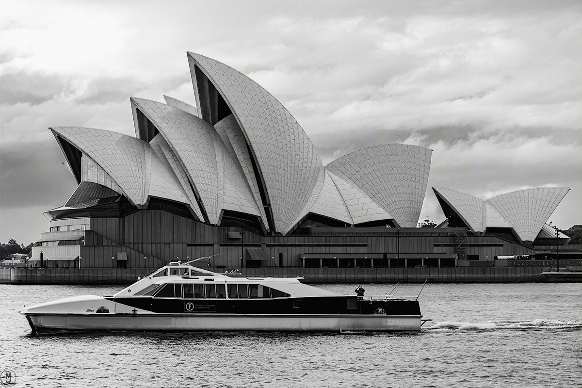 伦敦塔桥下的现代简约公寓-2