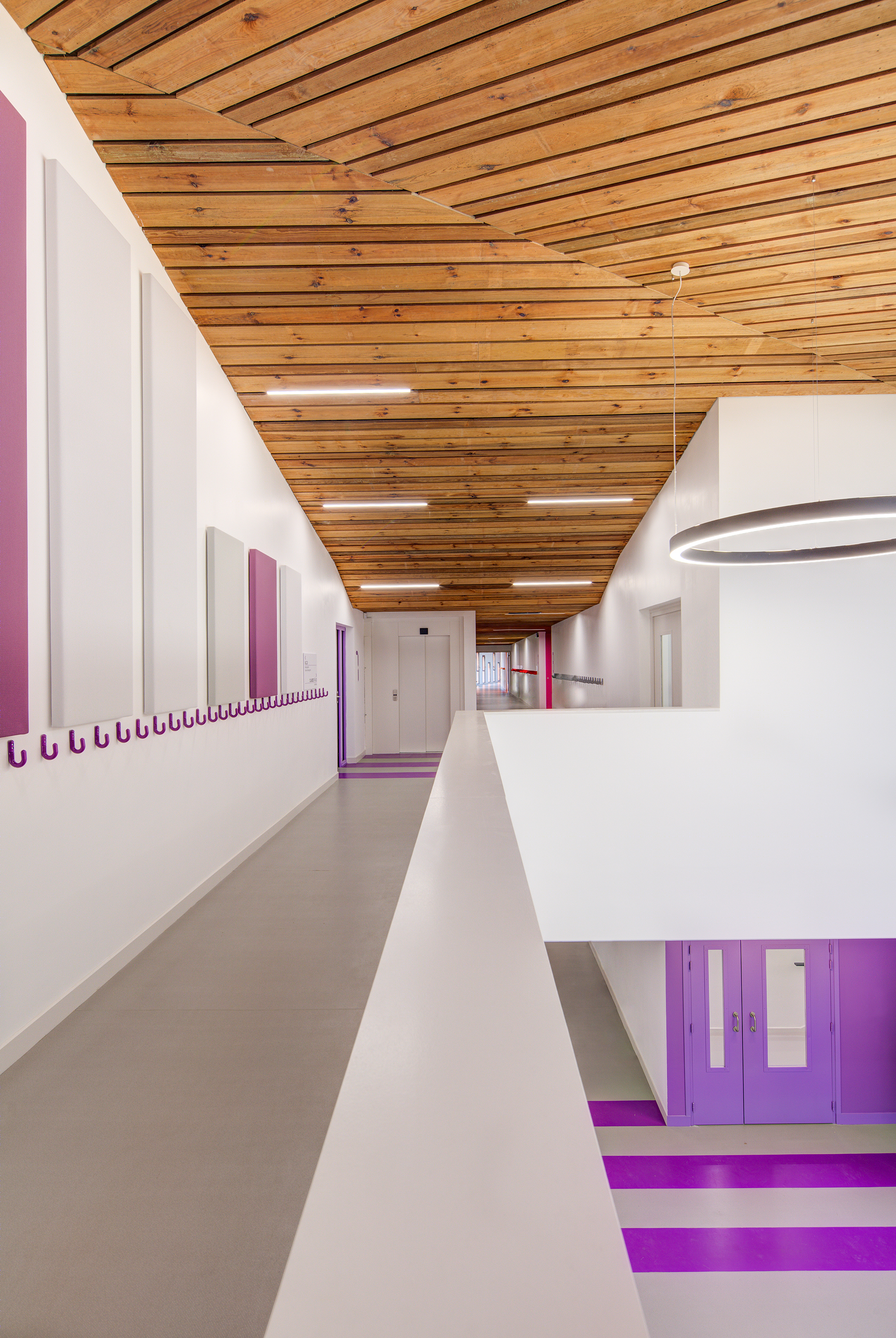 北普利克学校 | 郊区校园的创意建筑设计-5