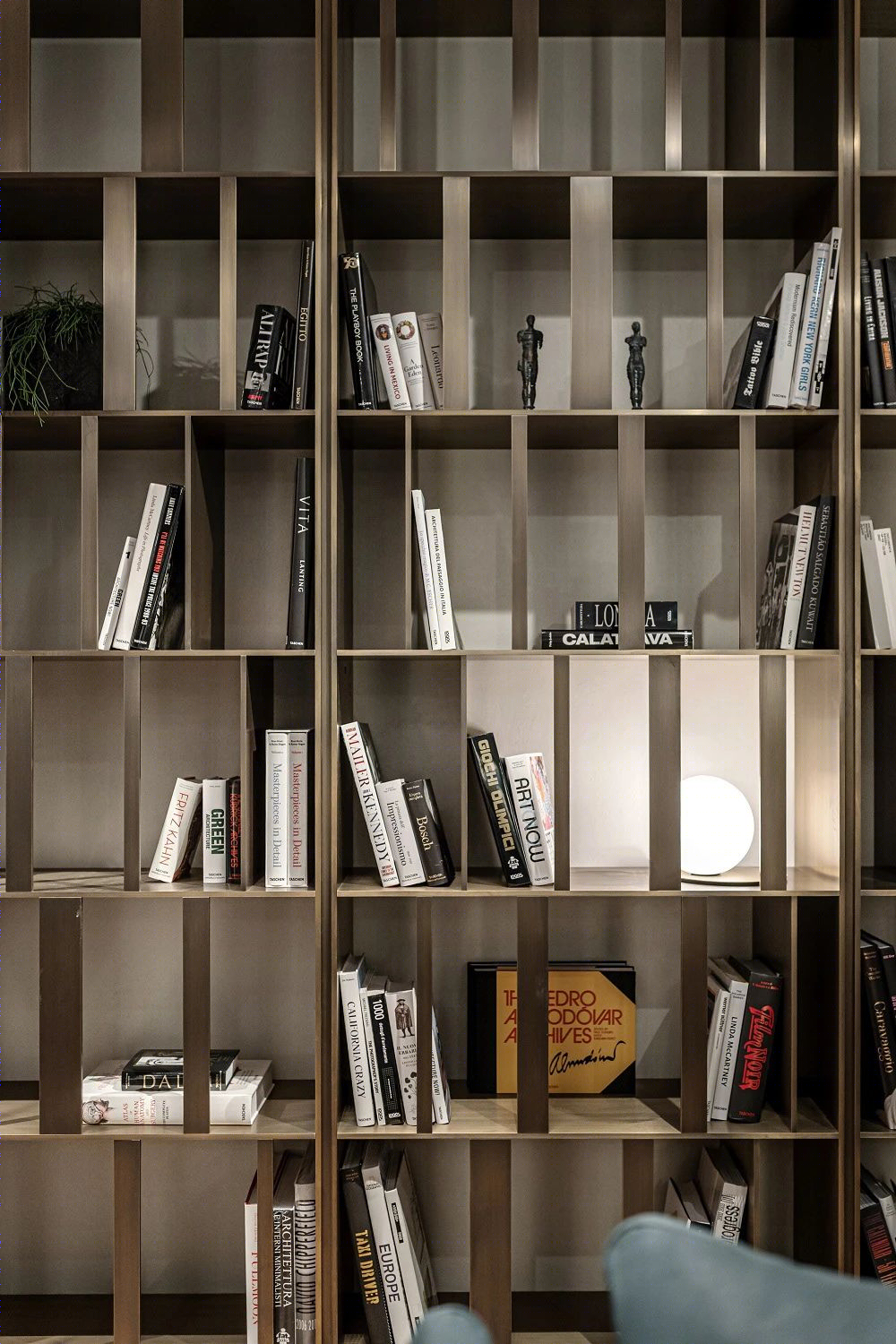 YODEZEEN Architects 打造 450㎡轻奢大宅,高级感十足-33