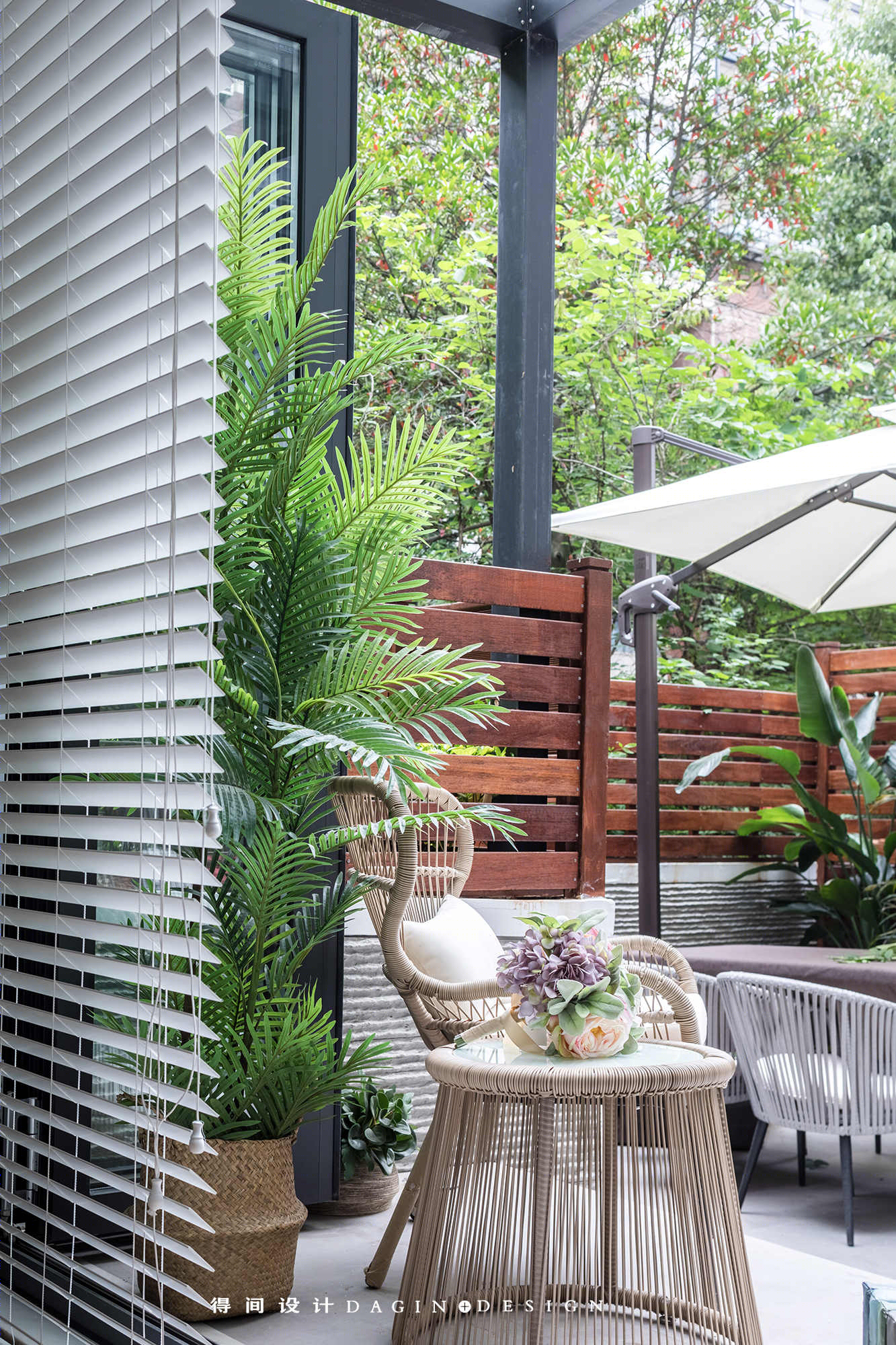 破旧二手房爆改四房：明亮大客厅2个儿童房-16