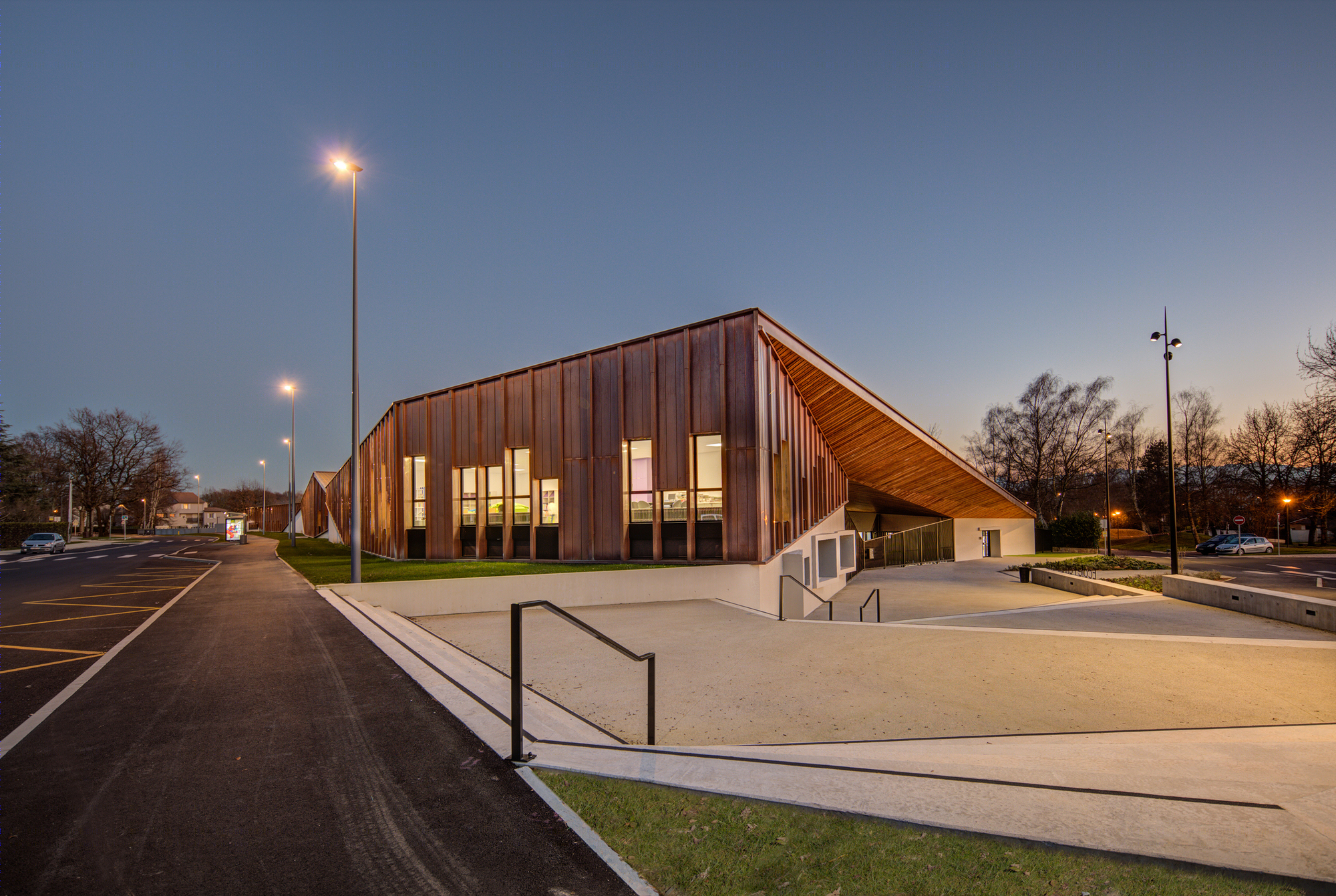 北普利克学校 | 郊区校园的创意建筑设计-8