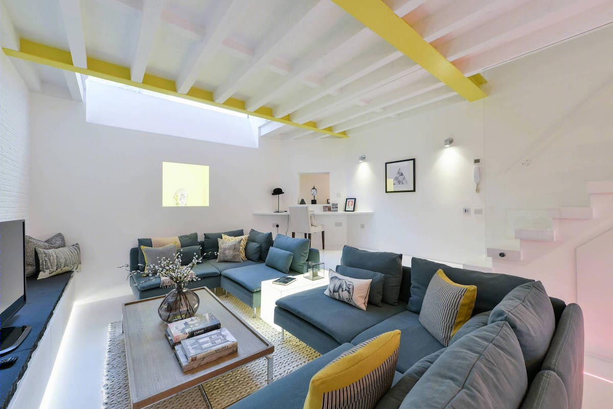 伦敦旧轮胎店变身高颜值双层公寓-10