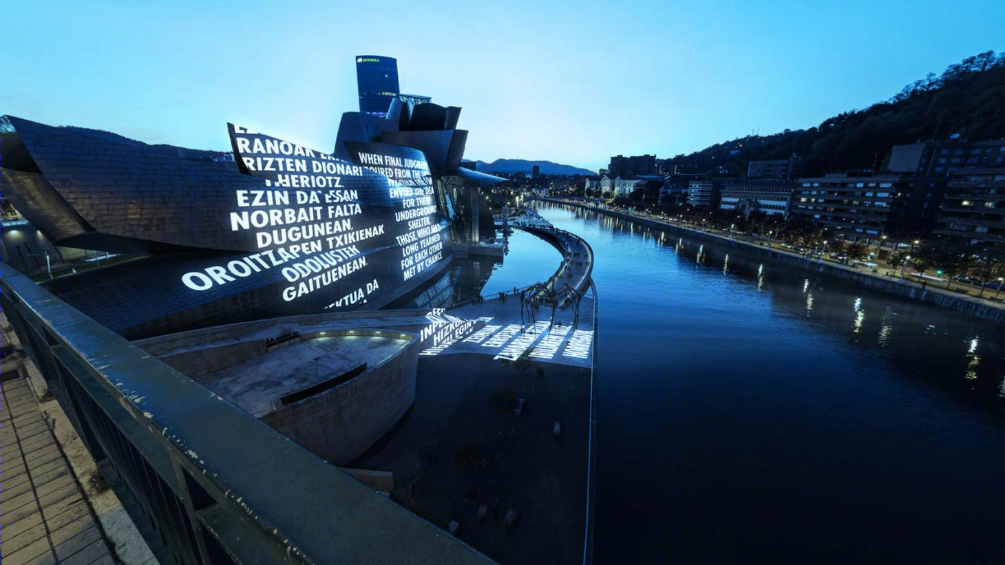 珍妮·霍尔泽的 Guggenheim Bilbao 惊艳 AR 艺术展-13