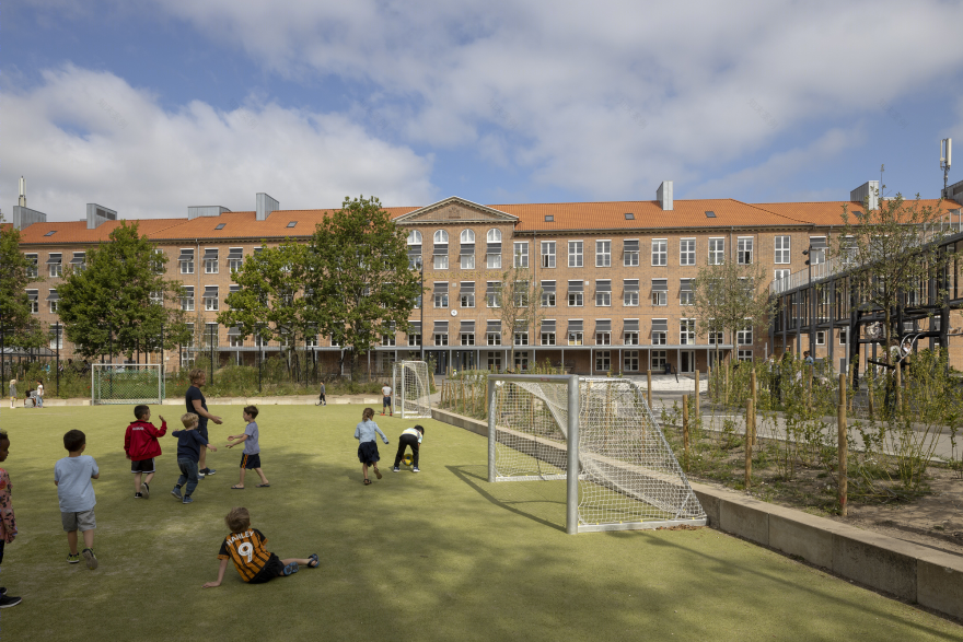 格伦达尔斯文盖特学校-20