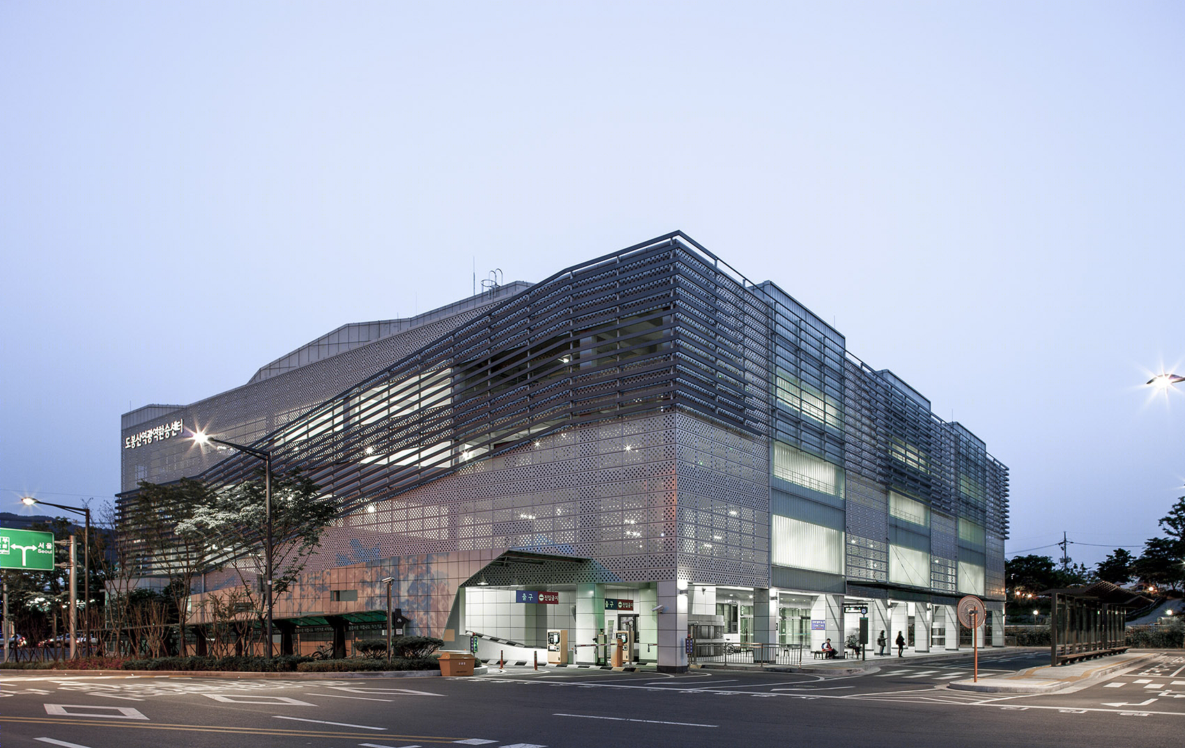 道峰山停车楼(Dobongsan Car Park)-44