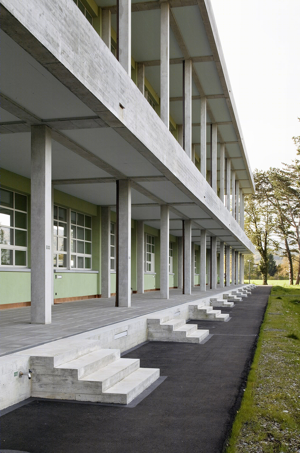 Schuhfabrik Hug 工业建筑焕新颜-10