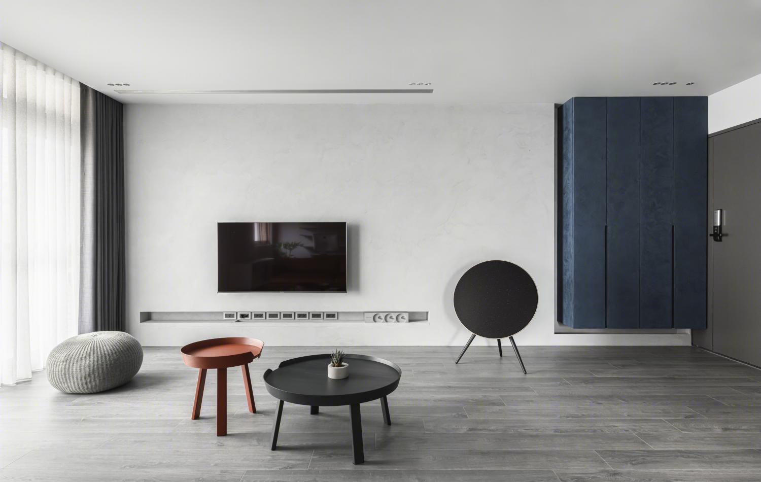 湜湜空间设计 | 现代简约混搭风， 黑白灰的时尚美家！-1