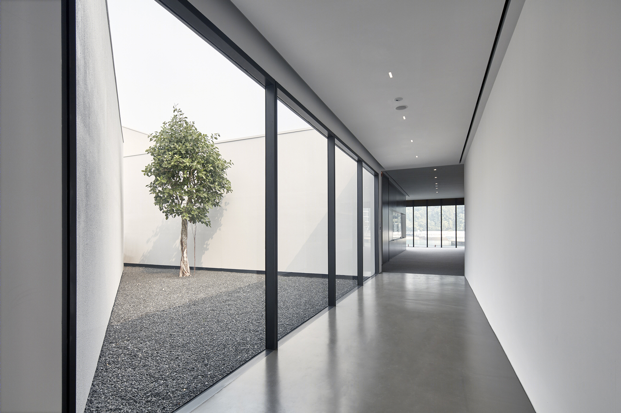 19 Nassim Gallery 销售画廊丨新加坡-6