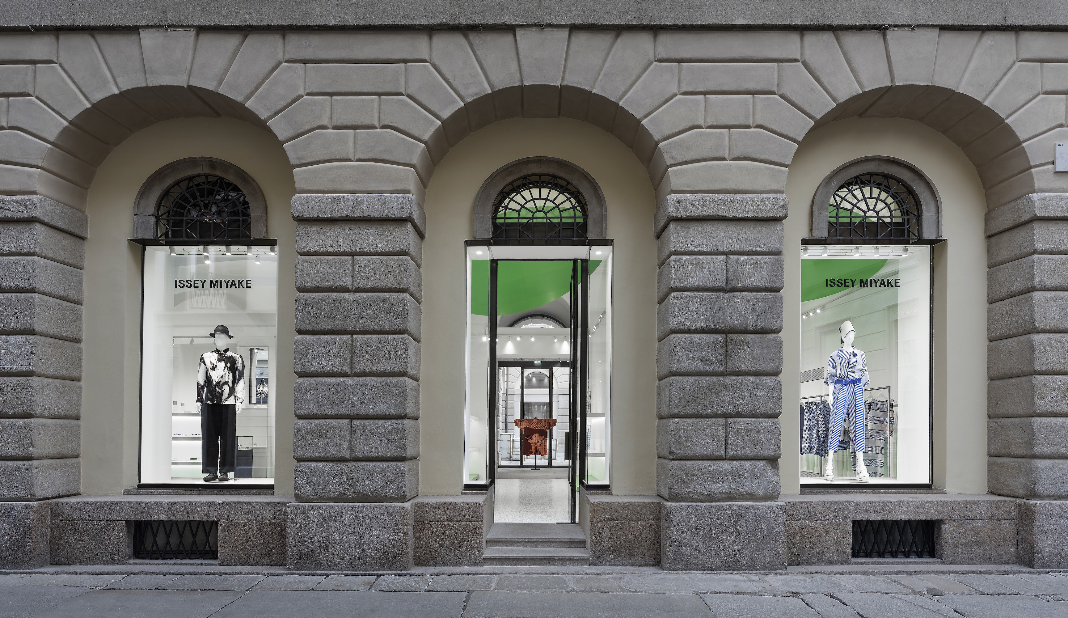 米兰 ISSEY MIYAKE 旗舰店-1