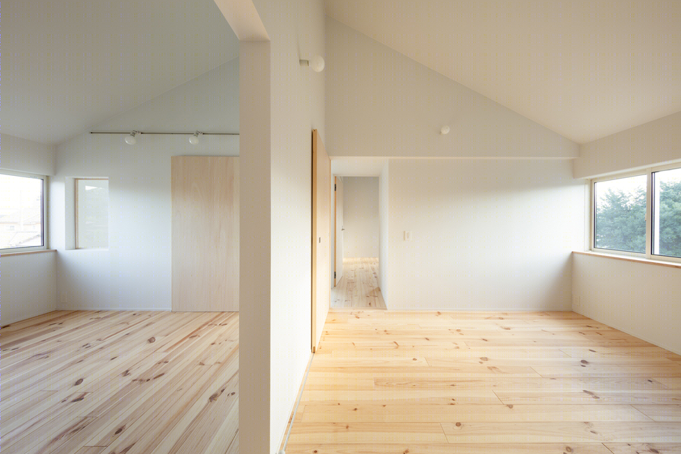 日本埼玉县四口之家 QUARTER 住宅,高效矩形平面与斜向窗户设计-31