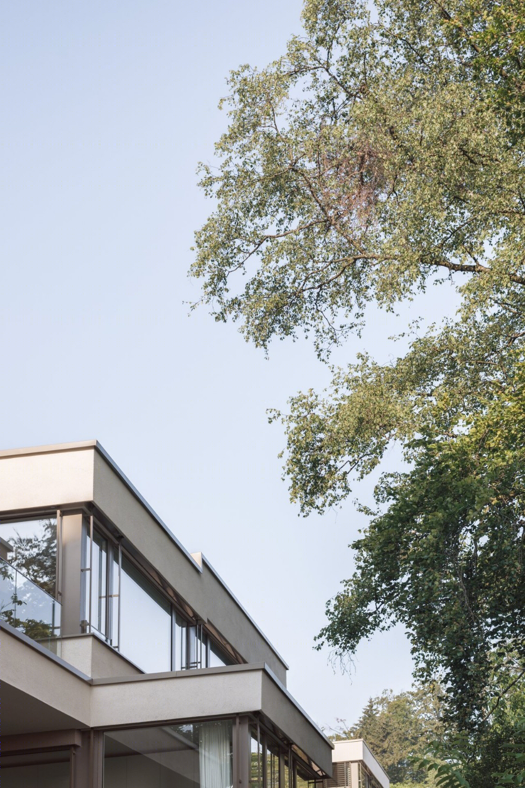 瑞士穆尔 HDPF 设计极简住宅 温暖木质与明亮白墙的对比-17