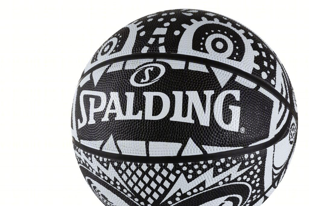 Moooi x Spalding 打造独特 Monster 篮球设计-11