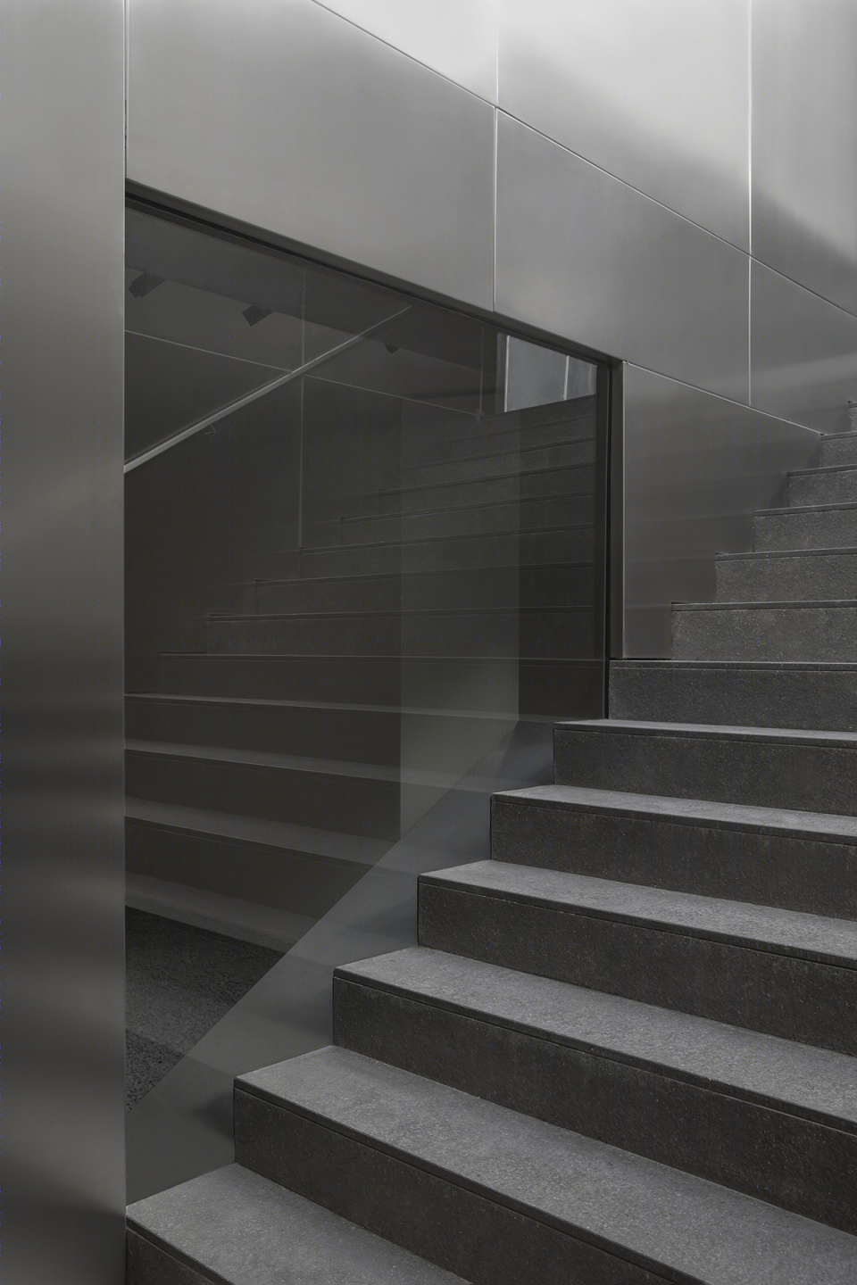 巴塞罗那 Alzueta 画廊不锈钢入口设计丨西班牙巴塞罗那丨Francesc Rifé Studio-15