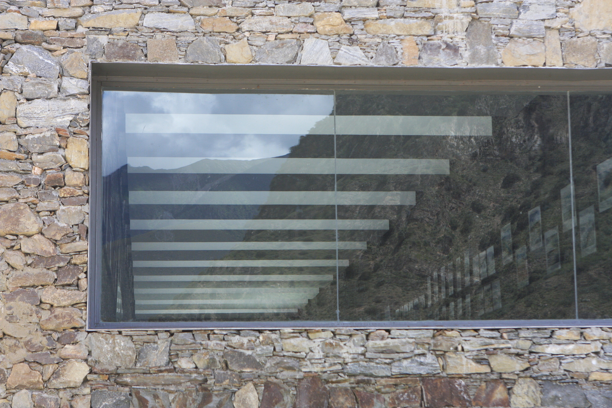 西藏南迦巴瓦游客中心-17