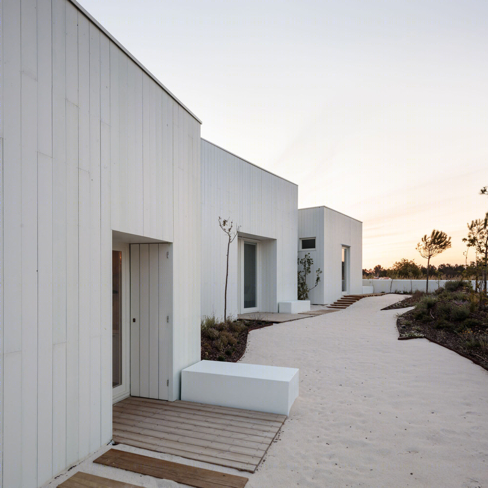 葡萄牙沙丘上的“木盒子”家园-39