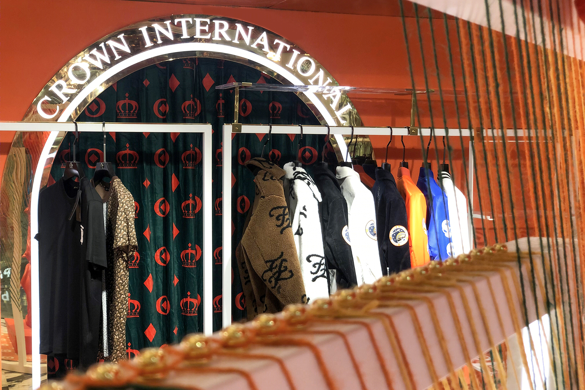 CROWN 男装潮牌快闪店丨中国广州丨广州 CROWN 品牌管理有限公司-15