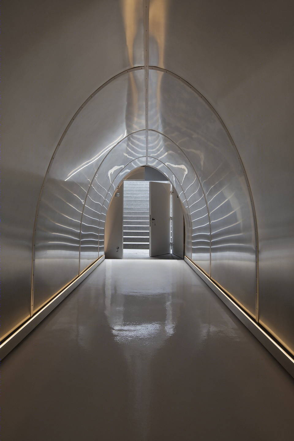 巴塞罗那 Alzueta 画廊不锈钢入口设计丨西班牙巴塞罗那丨Francesc Rifé Studio-26