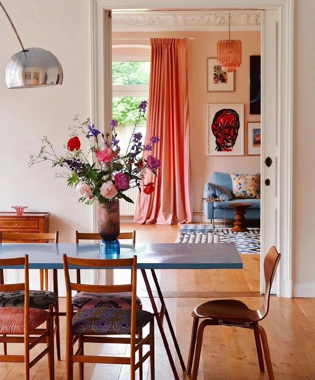 德国北部乡间小屋，经典家具与现代美学的完美融合-13