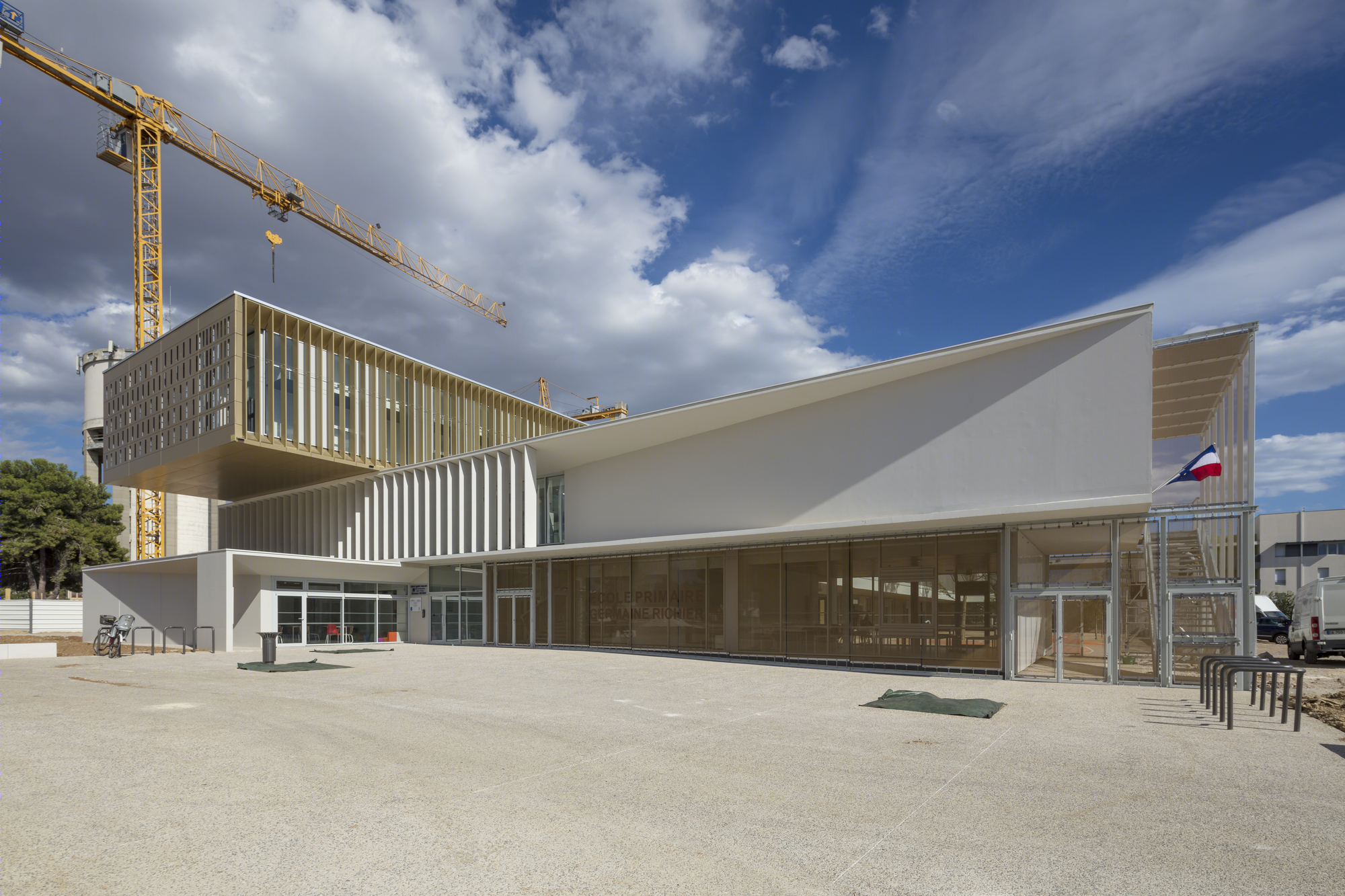 MDR Architectes 打造绿色环绕的法国校园-14