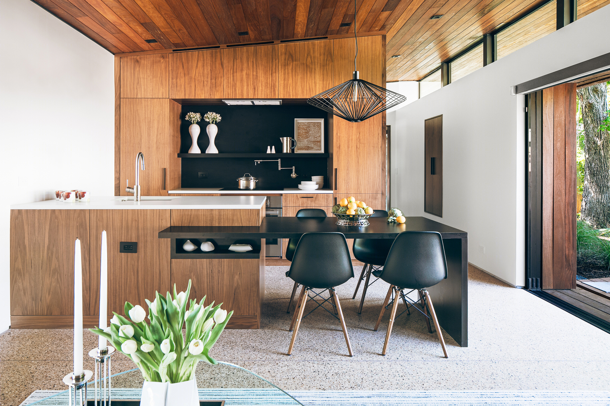 Five House · 融合历史与现代的精致公寓设计-1