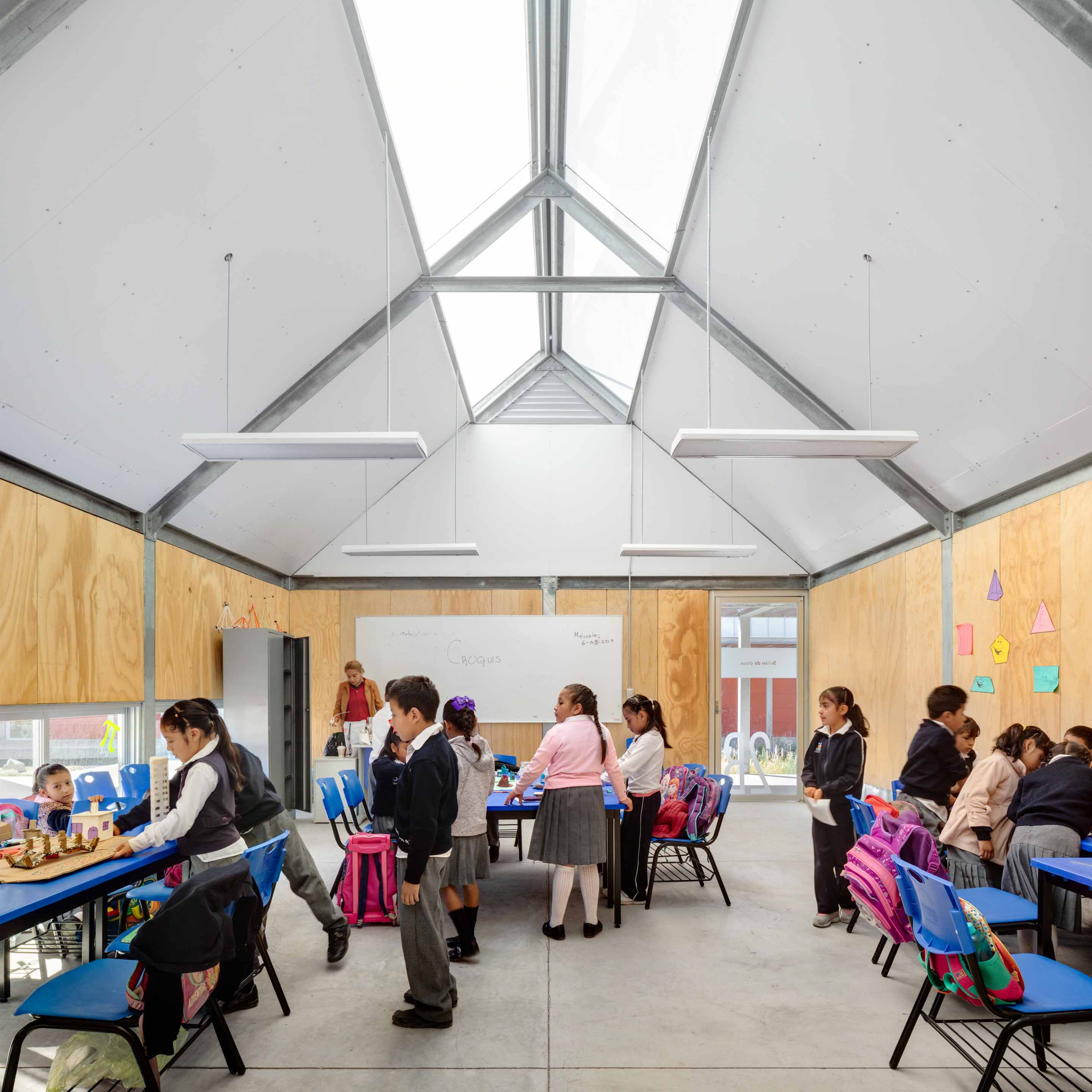 模块化设计助力灾后重建,温暖明亮乡村小学-2