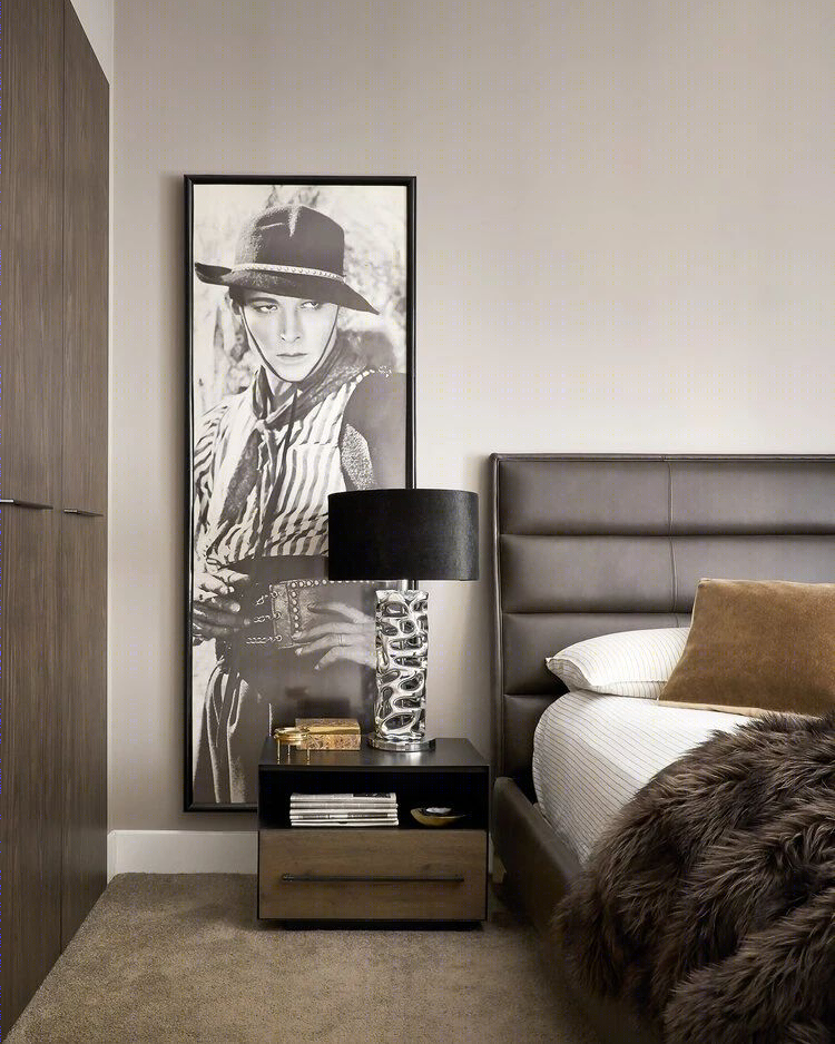 穿上那件丽兹酒店的（服装）-57