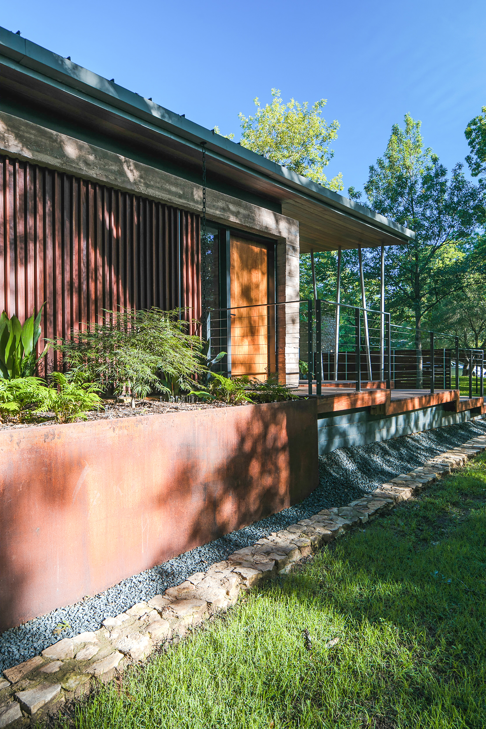 Five House · 融合历史与现代的精致公寓设计-13