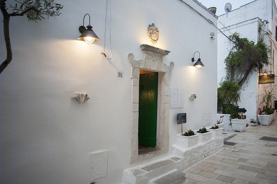 历史与现代交融的意大利 Ostuni 小酒馆-19