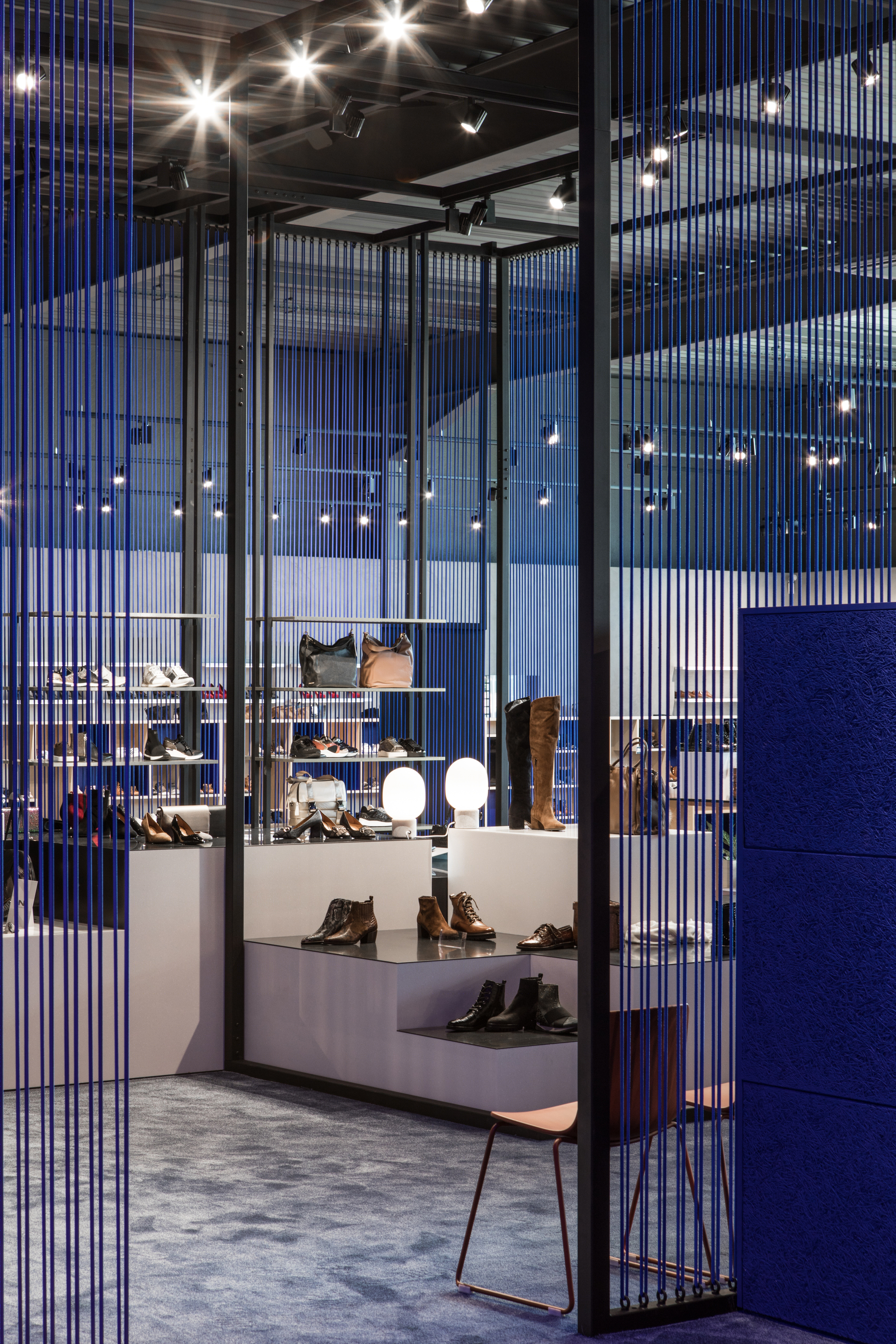 WeWantMore 丨 鞋店 丨 KevinShoes Store-1