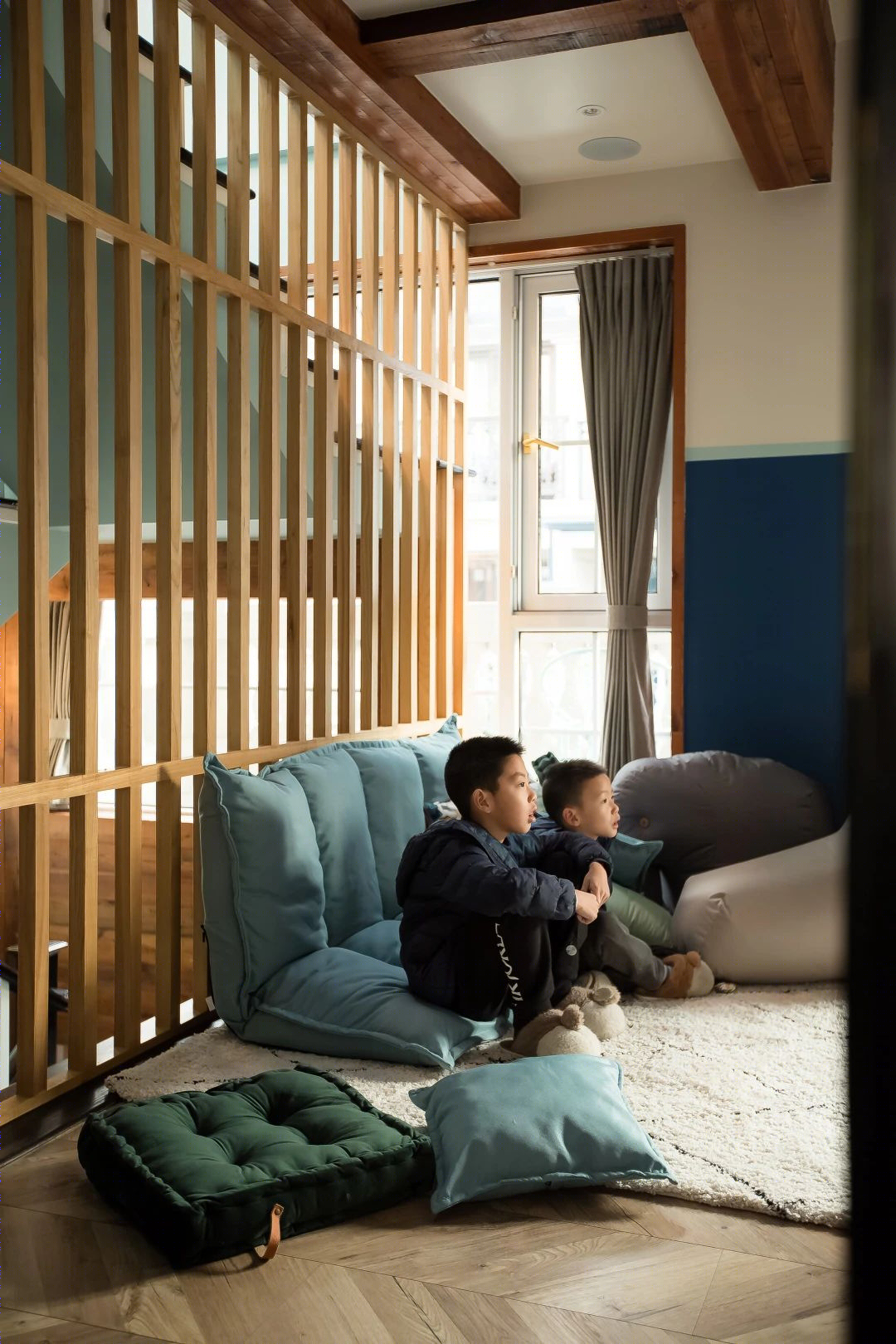 双人树屋、梯下“游戏盒”，还有攀爬架...这么装，无论家里几个娃都能轻松搞定！-28