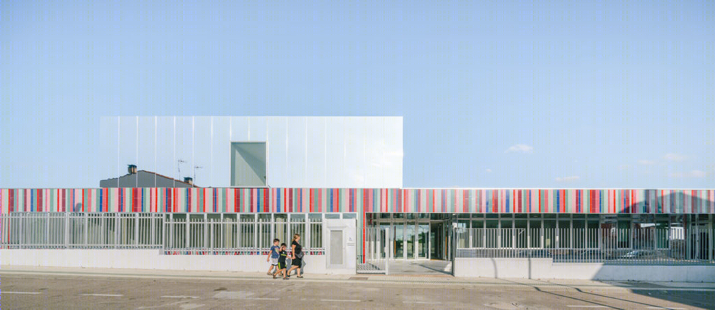 几乎看不见的学校-20