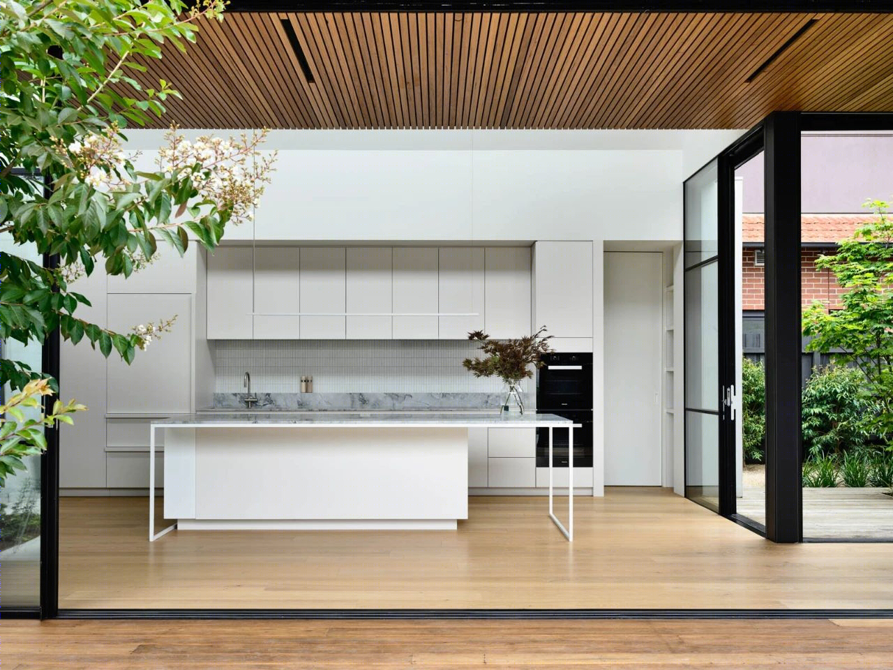 麦克纳马拉大厦丨澳大利亚墨尔本丨Tom Robertson Architects-9
