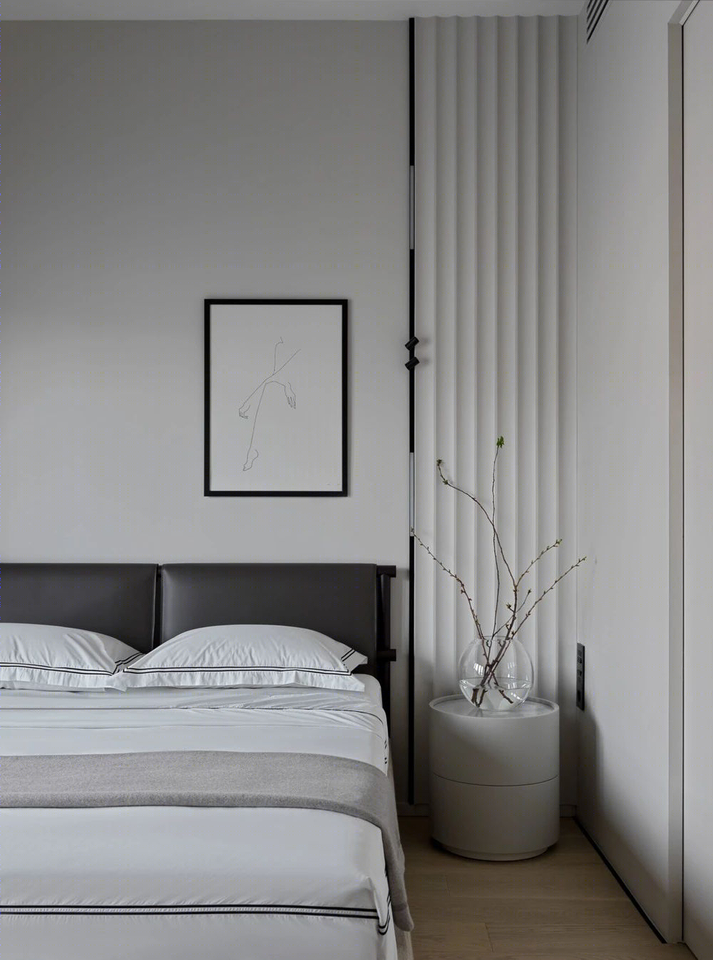 Quadro Room 打造优雅轻奢公寓，经典与惊艳完美融合-23