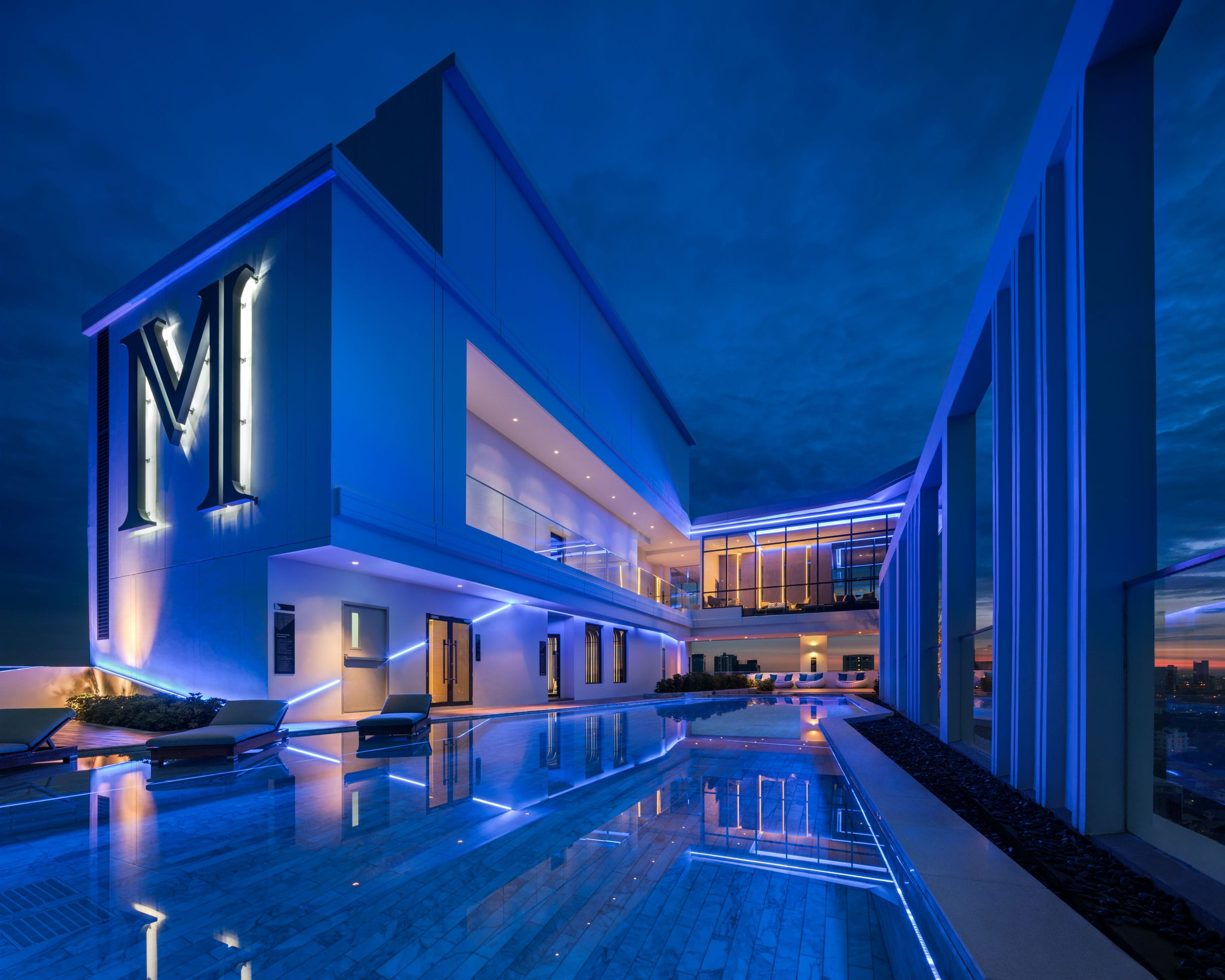 M Thonglor 10 by Major Development-0