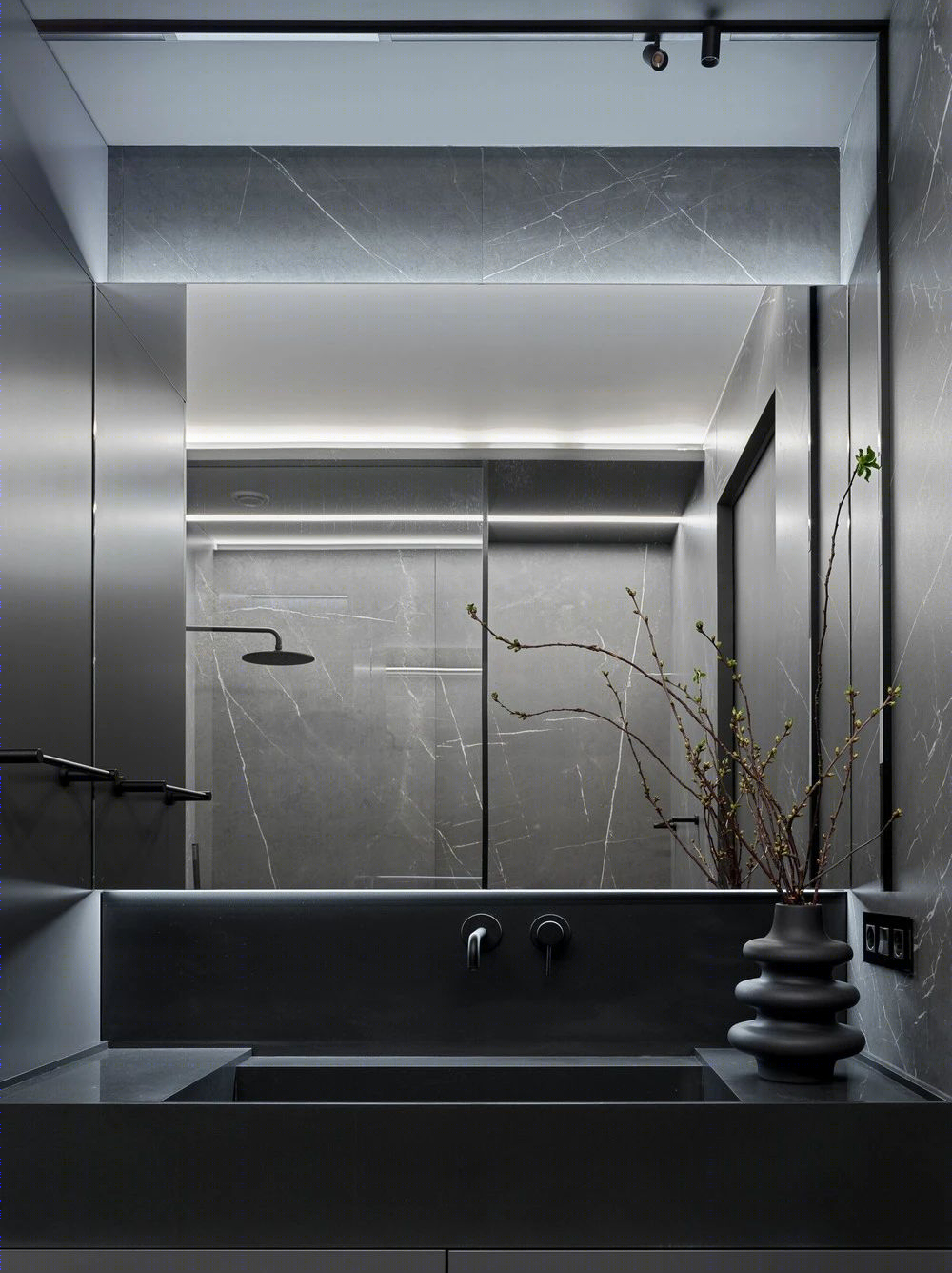 Quadro Room 打造优雅轻奢公寓，经典与惊艳完美融合-30